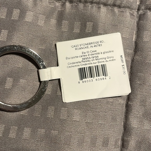 Disney Vera Bradley ID wallet Bibbidi Bobbidi boo - Picture 3 of 4